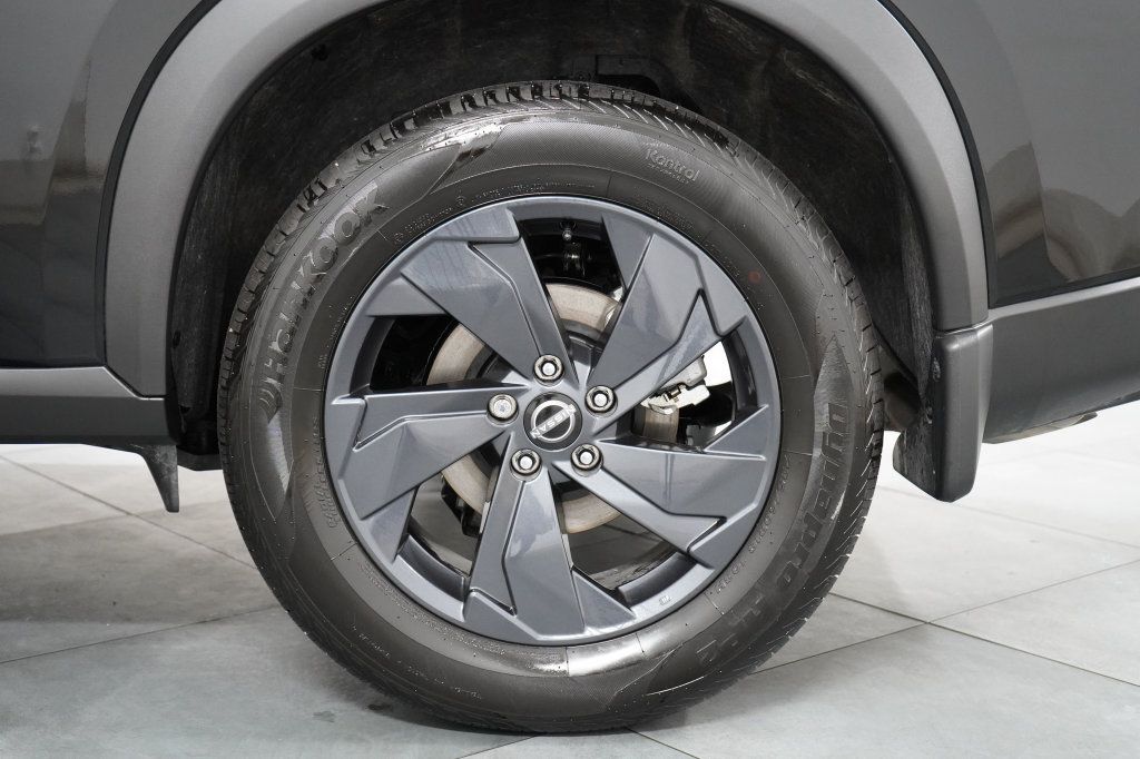 Used 2026 Nissan Rogue SV w/ Cold Weather Package AWD/4WD image 34