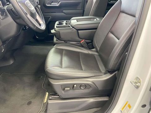 Used 2025 GMC Sierra 1500 SLT image 15