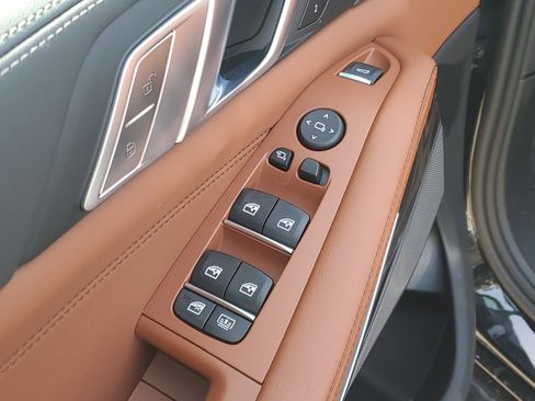 New 2026 BMW X7 xDrive40i w/ Executive Package image 6