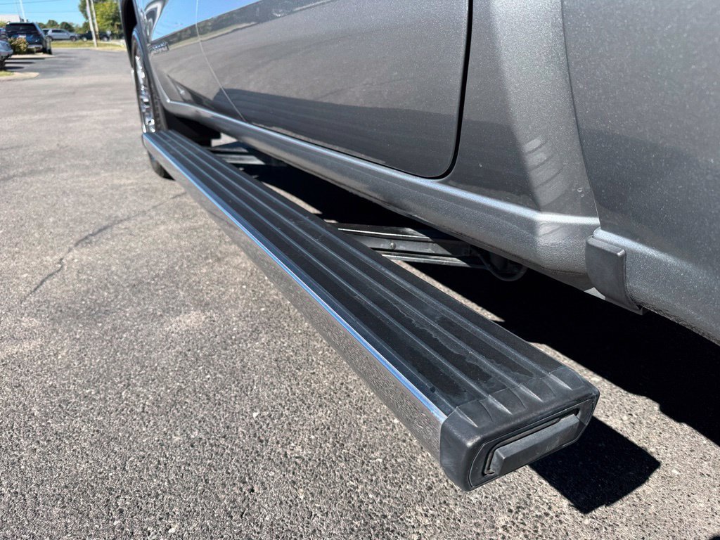 Certified 2025 GMC Sierra 1500 Denali Ultimate AWD/4WD image 30