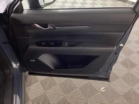 Used 2023 MAZDA CX-5 Carbon Edition image 10