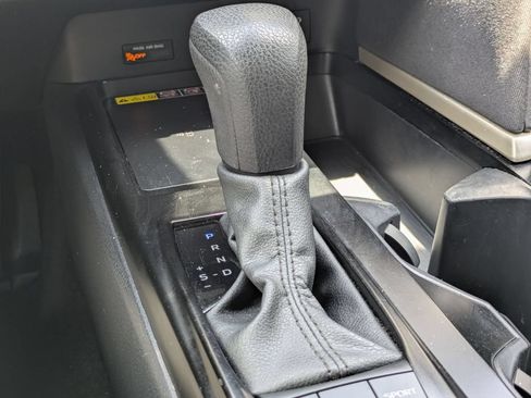 Used 2025 Toyota Camry LE FWD image 17