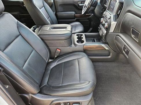 Used 2020 GMC Sierra 1500 SLT w/ SLT Premium Package image 17