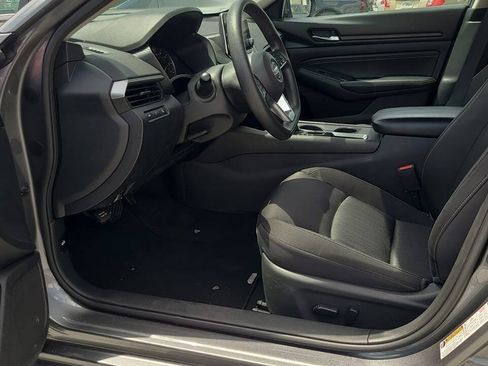 Used 2020 Nissan Altima 2.5 S FWD image 7