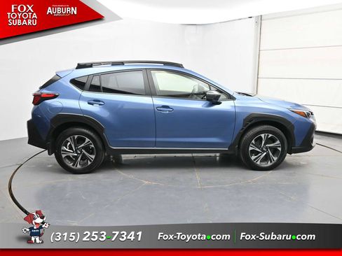 Used 2024 Subaru Crosstrek 2.0i Premium AWD/4WD image 16