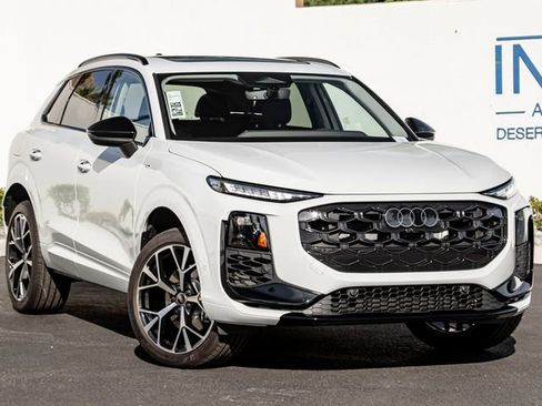 New 2026 Audi Q3 quattro 2.0T AWD/4WD image 4