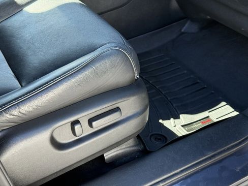 Used 2017 Honda Pilot Touring image 19