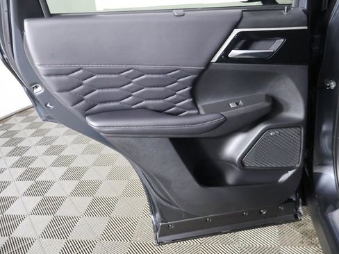 New 2026 Mitsubishi Outlander SEL image 31