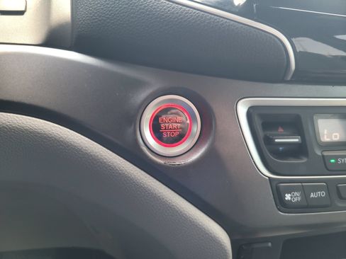 Used 2022 Honda Pilot Special Edition image 19