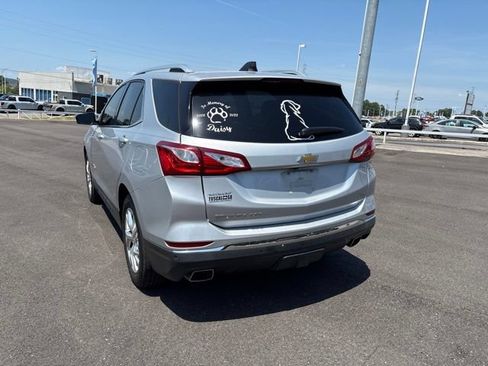 Used 2020 Chevrolet Equinox LT FWD image 6