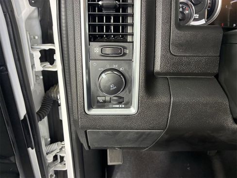 Used 2021 RAM 1500 Classic Warlock w/ Trailer Tow Group image 16