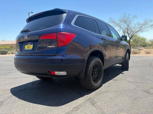 Used 2017 Honda Pilot EX image 7