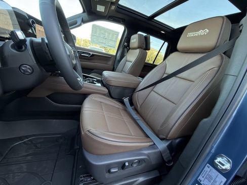 New 2026 Chevrolet Tahoe High Country image 18