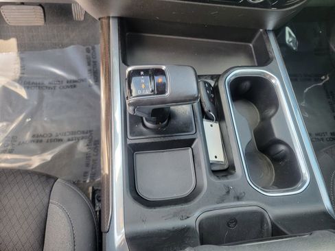 Used 2022 Chevrolet Silverado 1500 LT w/ Protection Package RWD image 19