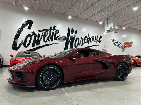 Used 2020 Chevrolet Corvette Stingray Preferred Cpe w/ 2LT Preferred Equipment Group RWD image 1