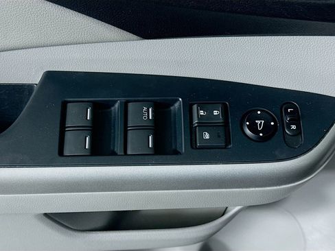 Used 2012 Honda CR-V EX-L image 17