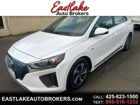 Used 2018 Hyundai Ioniq SEL image 1