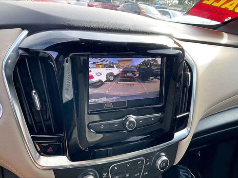 Certified 2023 Chevrolet Traverse LS image 20