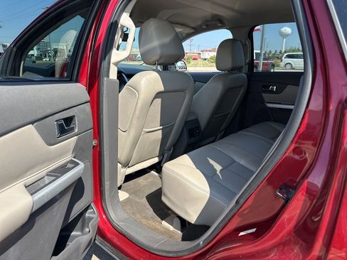 Used 2013 Ford Edge Limited image 19