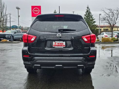 Used 2018 Nissan Pathfinder SL w/ Midnight Edition Package image 6