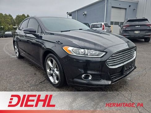 Used 2015 Ford Fusion SE w/ Equipment Group 201A image 1