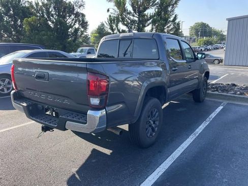 Used 2023 Toyota Tacoma SR5 w/ SR5 Appearance Package RWD image 13