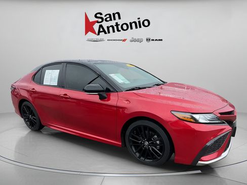Used 2023 Toyota Camry XSE FWD image 1