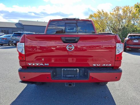 Used 2020 Nissan Titan SV w/ SV Convenience Package image 7