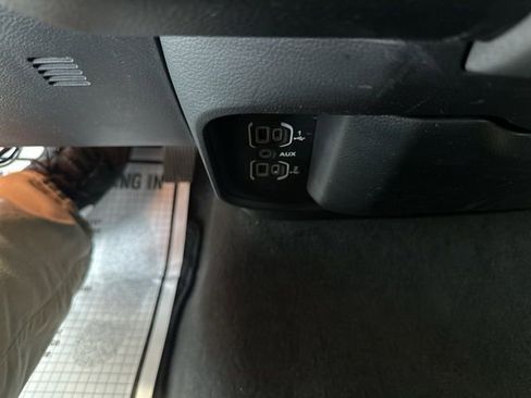 Used 2020 RAM 1500 Big Horn image 13