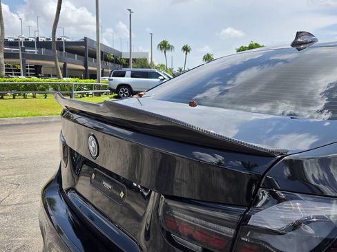 Used 2015 BMW M3 RWD image 11