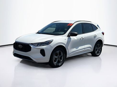 Used 2023 Ford Escape ST-Line w/ Tech Pack #1 image 4