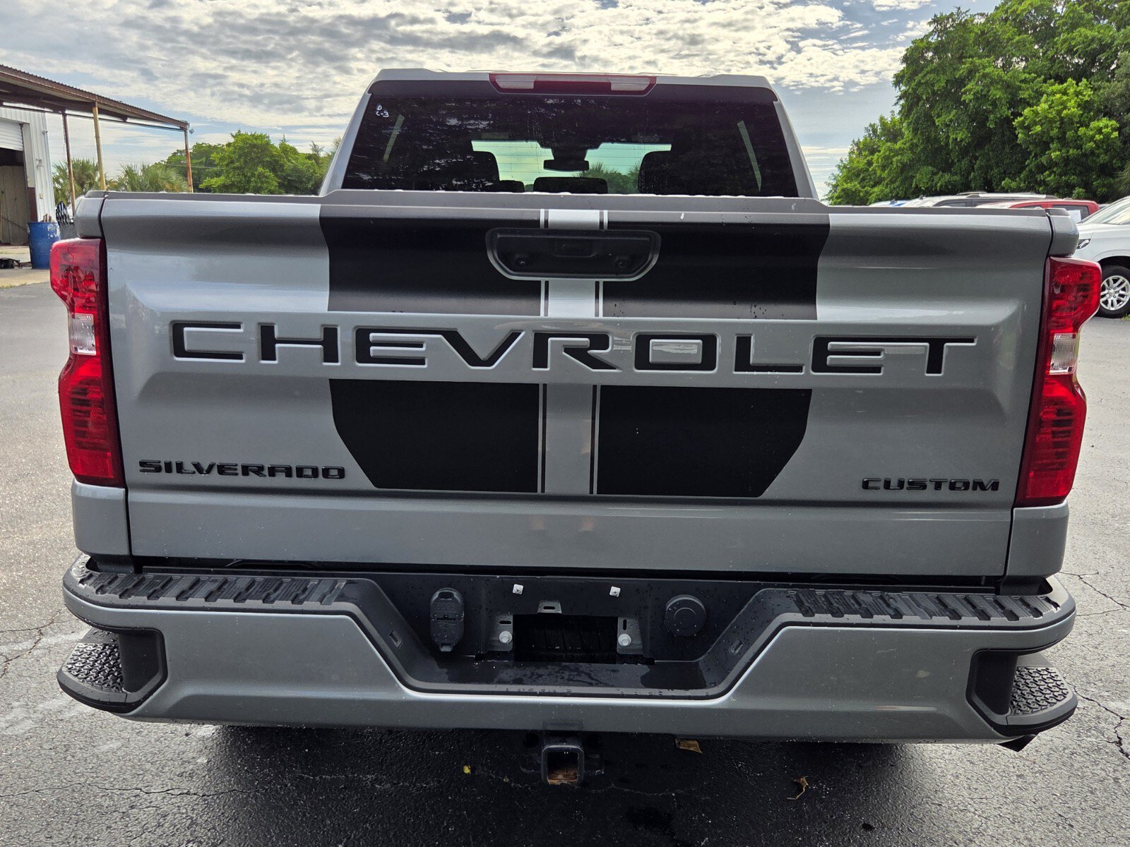 Certified 2025 Chevrolet Silverado 1500 Custom w/ Rally Edition RWD image 4