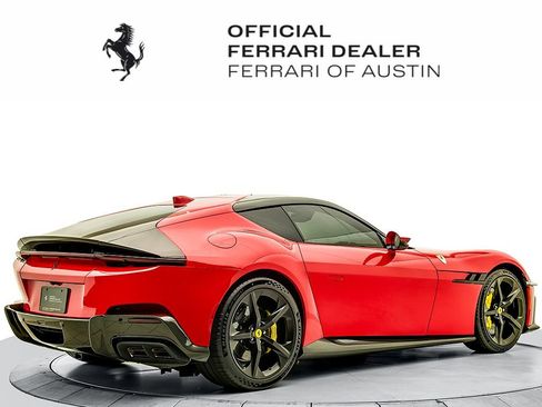 Certified 2025 Ferrari 12Cilindri RWD image 7