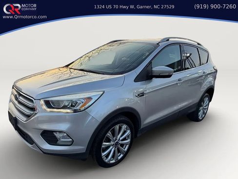 Used 2017 Ford Escape Titanium FWD image 7