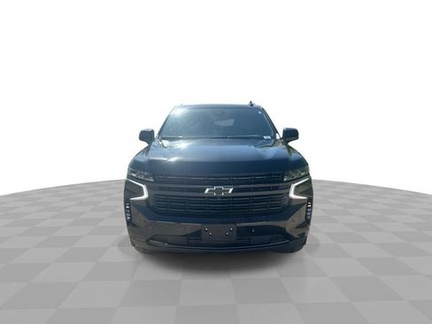 Certified 2024 Chevrolet Suburban RST w/ Luxury Package AWD/4WD image 4