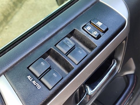 Used 2022 Toyota 4Runner Limited image 35