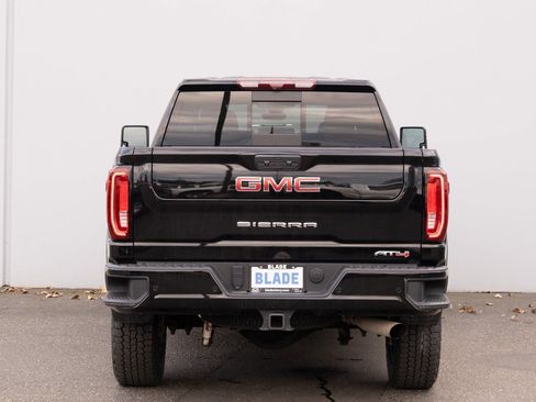 Used 2022 GMC Sierra 3500 AT4 image 24