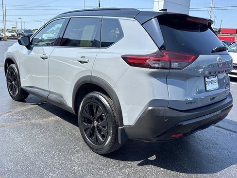 Certified 2023 Nissan Rogue SV w/ SV Premium B Package FWD image 8
