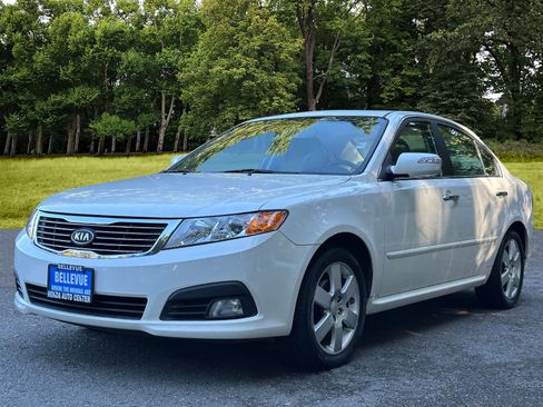 Used 2009 Kia Optima EX w/ Premium Pkg image 3