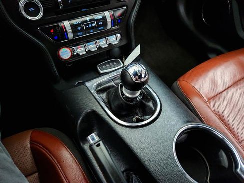 Used 2015 Ford Mustang GT Premium RWD image 17