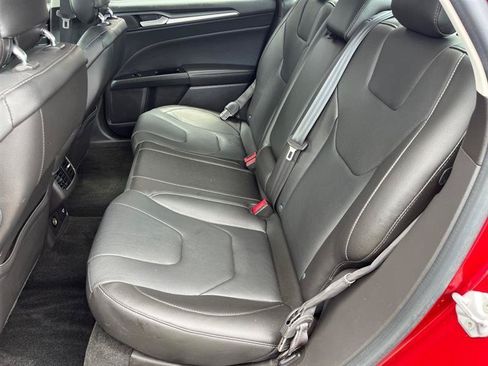 Used 2014 Ford Fusion Titanium AWD/4WD image 21