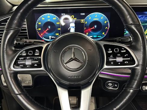Used 2023 Mercedes-Benz Maybach GLS 600 4MATIC image 28