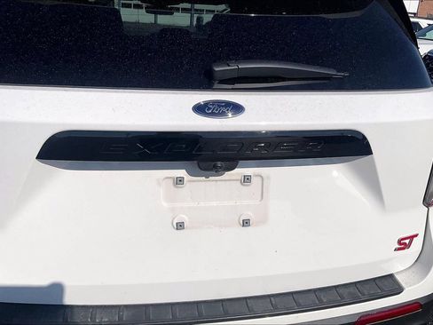 Certified 2020 Ford Explorer ST w/ ST Street Pack AWD/4WD image 32