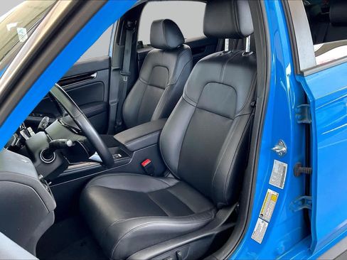 Used 2024 Honda Civic Sport Touring image 8