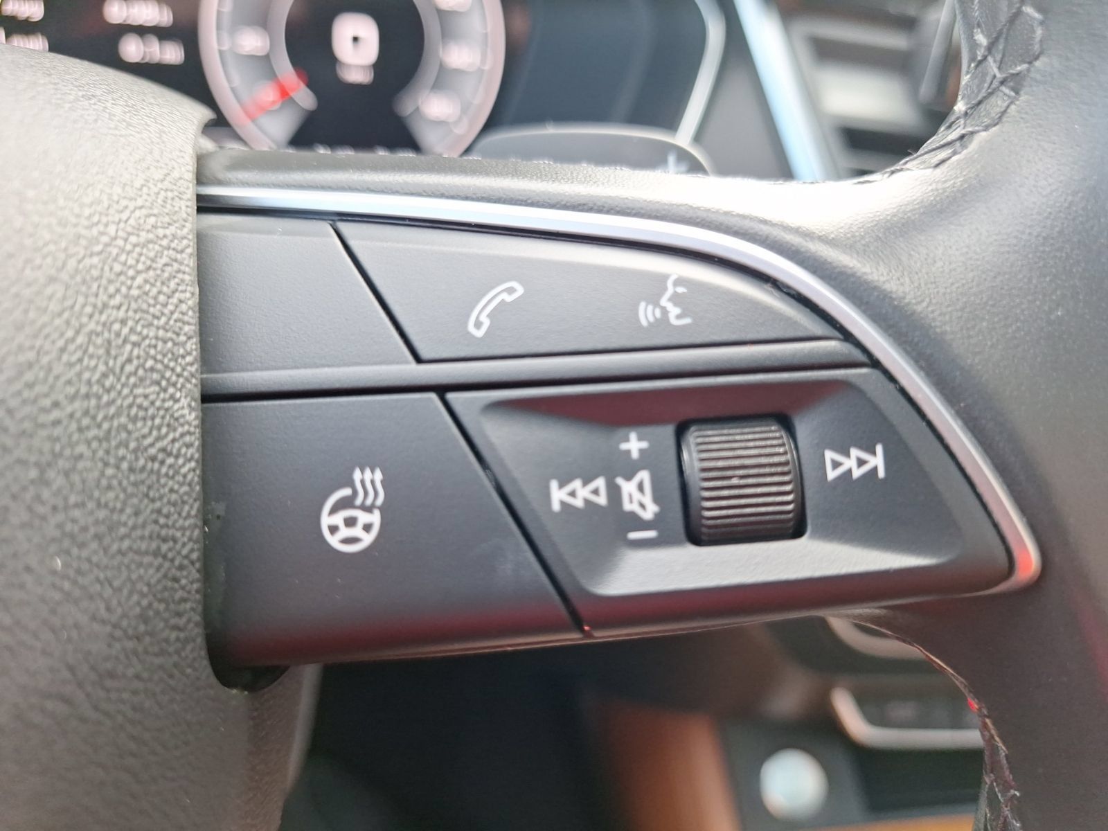 Used 2022 Audi Q5 2.0T Premium Plus AWD/4WD image 21