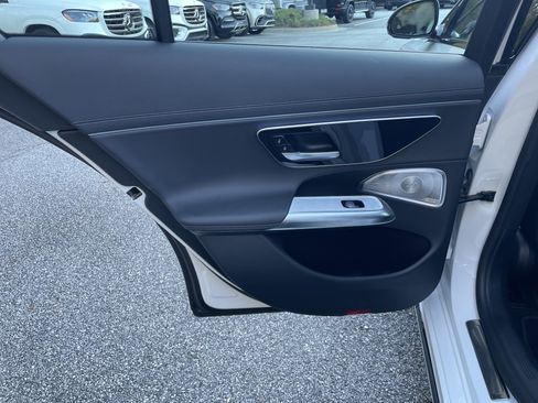 Certified 2024 Mercedes-Benz E 450 E 450 4MATICﾮ Sedan image 38