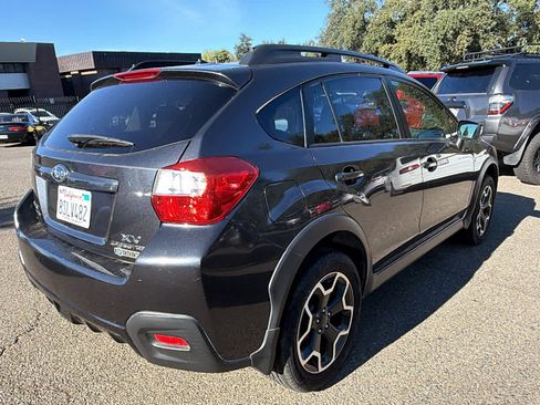 Used 2015 Subaru Crosstrek 2.0i Premium AWD/4WD image 5