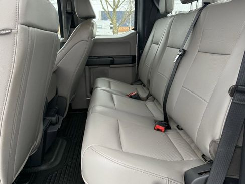 Used 2022 Ford F250 XL w/ Power Equipment Group image 43