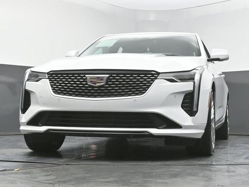 Used 2025 Cadillac CT4 Premium Luxury image 52