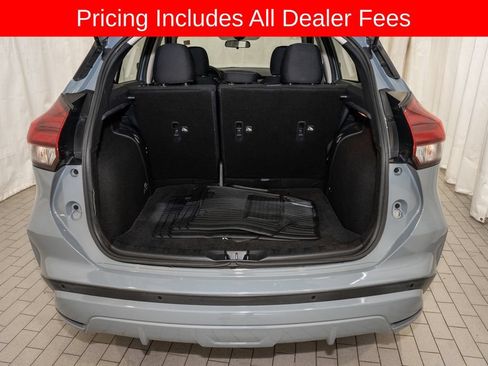 Used 2021 Nissan Kicks SV FWD image 5